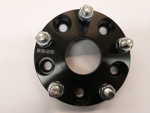 thumbnail image 2 of GEN2 25mm Bolt-On Wheel Spacers (2) For Range Rover L322 2002-2012 - 5x120 2 of 5