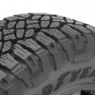 265/65R17 Goodyear Wrangler Duratrac RT 120Q thumbnail